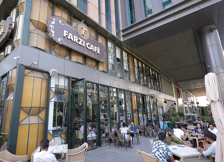 Farzi Cafe